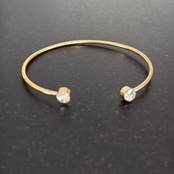 Set of 4 Gold Tone Bracelets with Rhinestones – Cuff, Tennis, Chain, Stretch - Picture 4 of 10